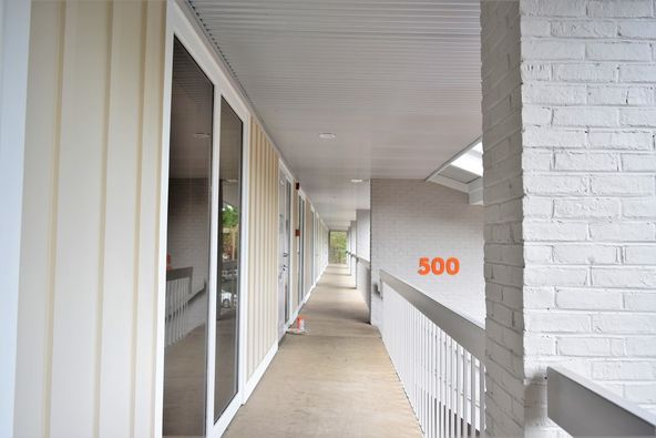 Offices at Midtown Bldg 500: 500 Interstate Park Dr., Montgomery, AL 36109